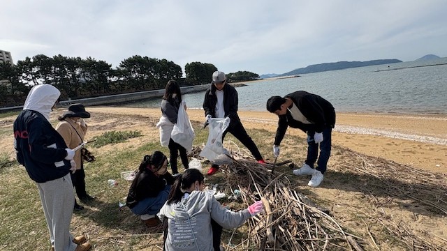【授業】ボランティア清掃活動(総合演習II)