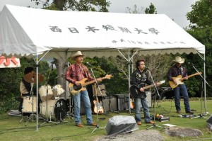 バンド演奏