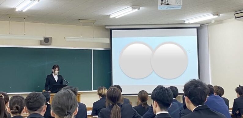 [キャンパスライフ]卒業研究発表会を開催しました